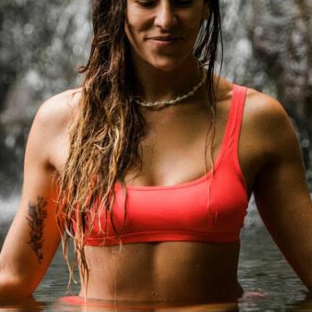 {Billabong} Brand New Sol Searcher Tank Bikini Top